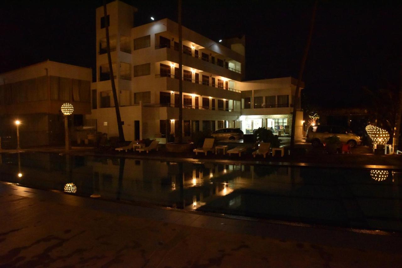 New Ocean Hill Hotel Hikkaduwa Zewnętrze zdjęcie