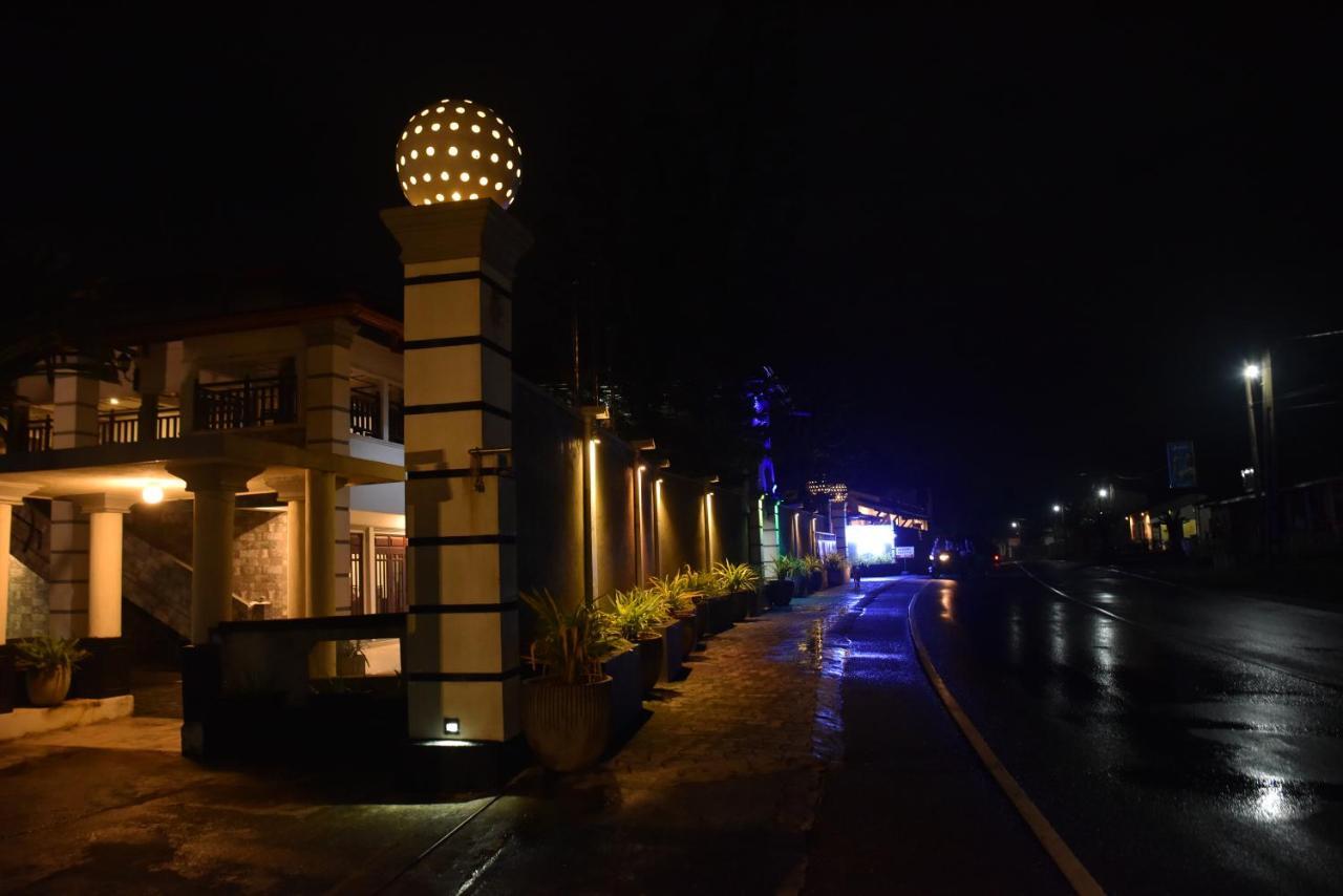 New Ocean Hill Hotel Hikkaduwa Zewnętrze zdjęcie