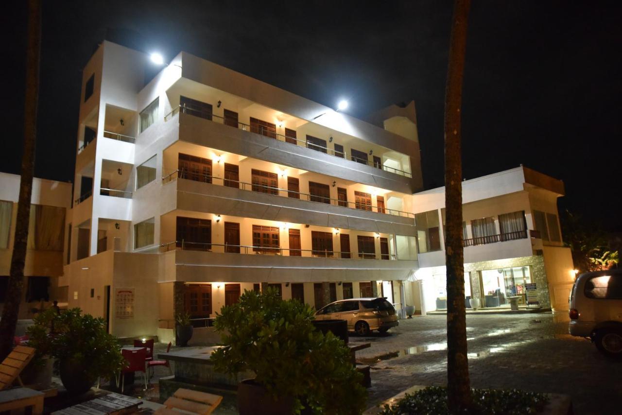 New Ocean Hill Hotel Hikkaduwa Zewnętrze zdjęcie