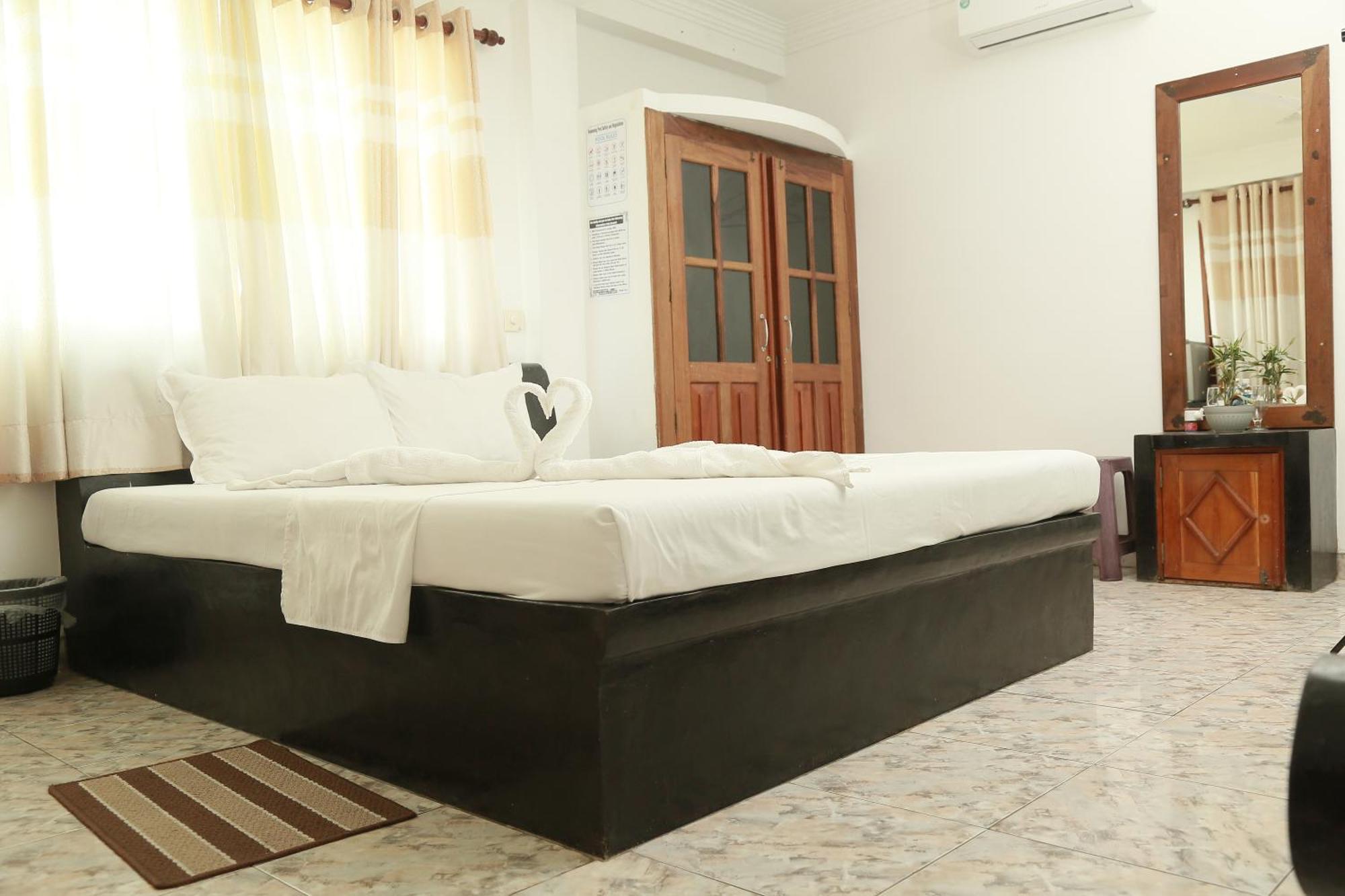 New Ocean Hill Hotel Hikkaduwa Zewnętrze zdjęcie